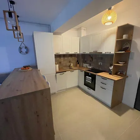 Seaview Oasis Апартаменты *